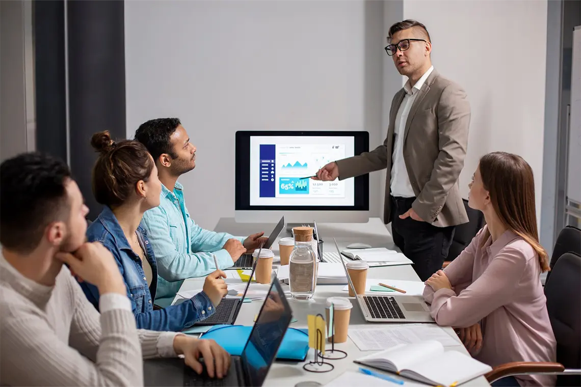 Bienes Raíces Conectando en la Red: Importancia del Networking Digital