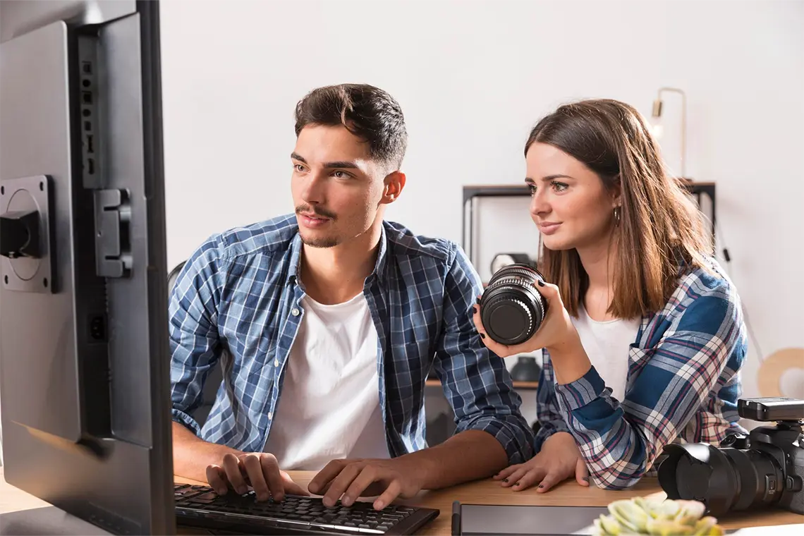Importancia de la Fotografía Inmobiliaria Herramientas del Oficio: Equipamiento para Fotografía Inmobiliaria