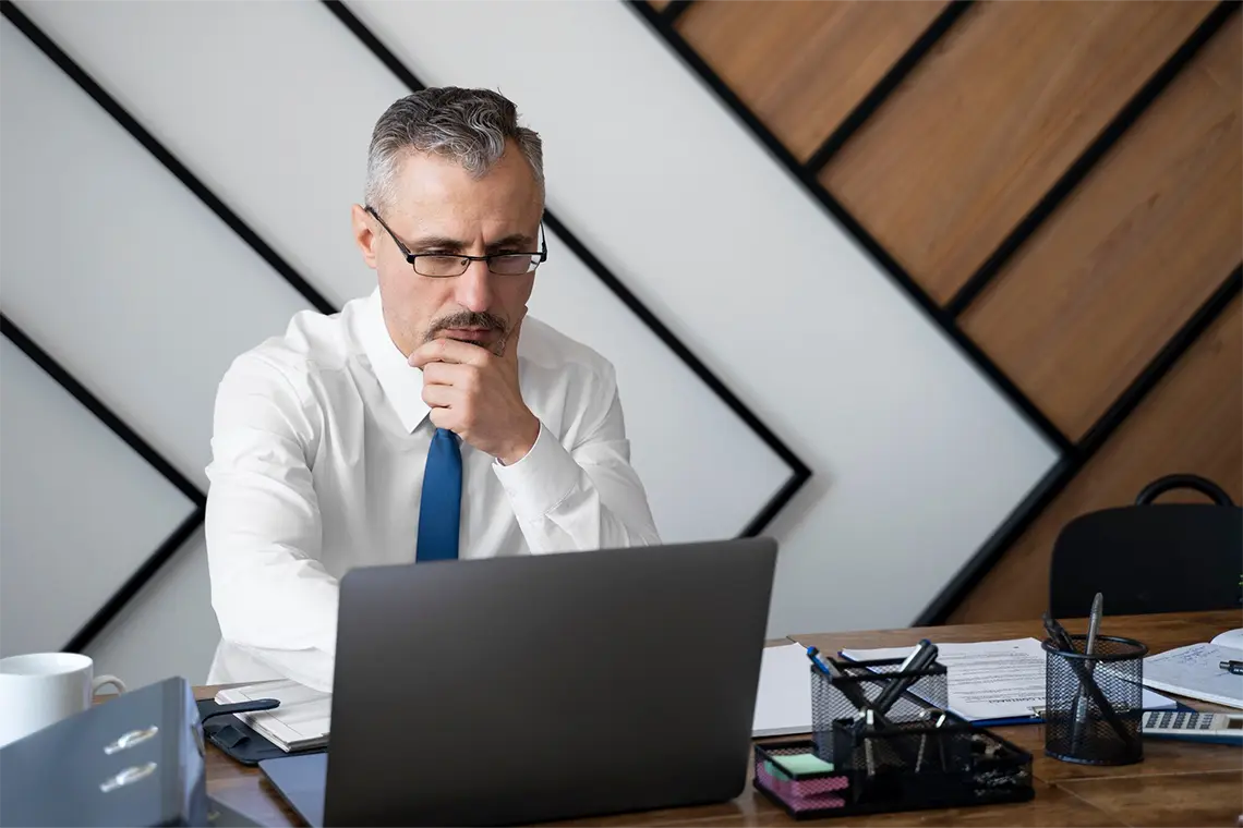 Dominando el Espacio Digital: Estrategias Efectivas de SEO en el Sector Inmobiliario