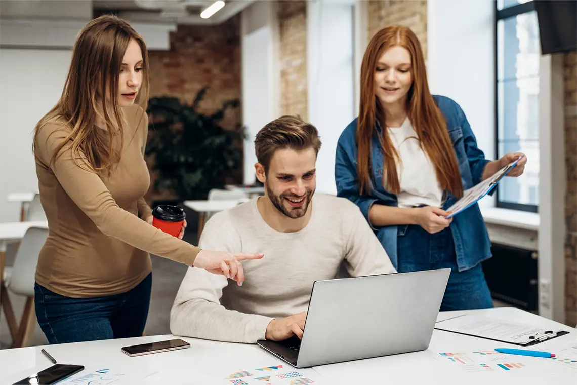 Construyendo Conexiones: Enlaces y Citas en el SEO Inmobiliario