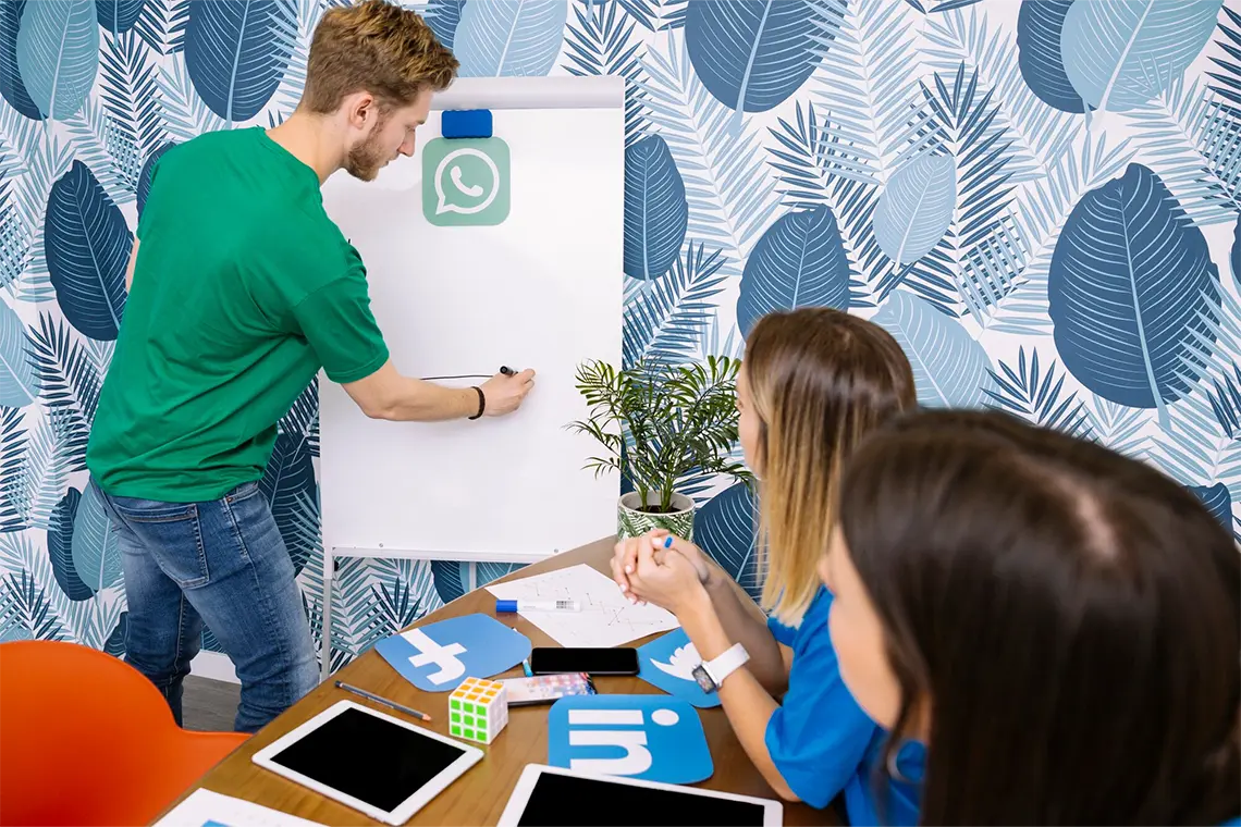 Herramientas y Aplicaciones para la Creación de Contenidos Visuales Presencia Impactante: Estrategias en Redes Sociales para Agentes Inmobiliarios